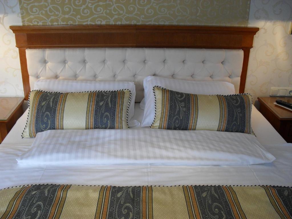 In Piazza Hotell Bad Klosterlausnitz Rum bild