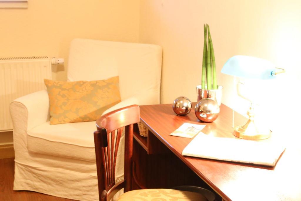 In Piazza Hotell Bad Klosterlausnitz Exteriör bild